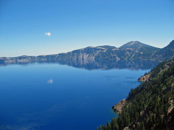 View of deep blue Crater Lake from Sinnott Memorial