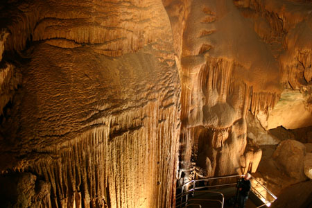 Frozen Niagara formation, Mammoth Cave