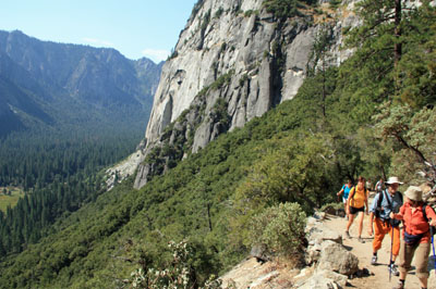 Hiking Upper Yosemite Falls Trail, Yosemite National Park