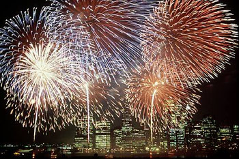 4th of July fireworks over Philadelphia, Pennsylvania