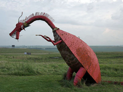 Red Dragon statue, Porter Sculpture Park, SD