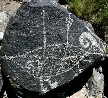 Petroglyph of a ram stuck with two arrows, Three Rivers NM